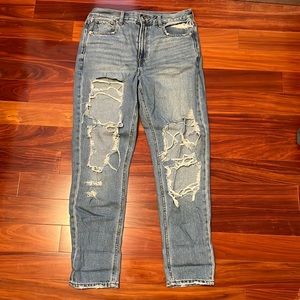 American Eagle Distressed High Waisted Straight Jeans